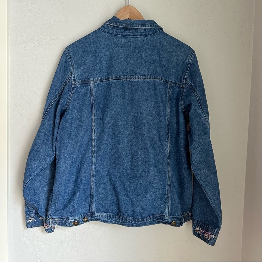 Denim & Co Western Floral Embroidered Jean Jacket Size: XL - Picture 11 of 12